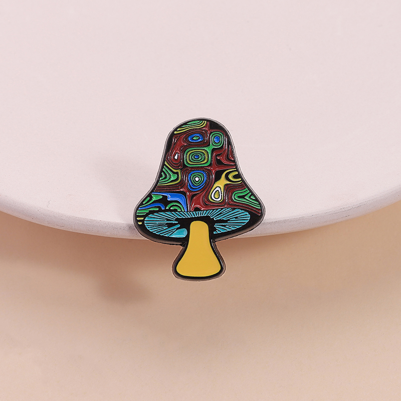 Pin Enamel Jamur Fly Agaric Un - Flower Frog Pin ulasan dan harga